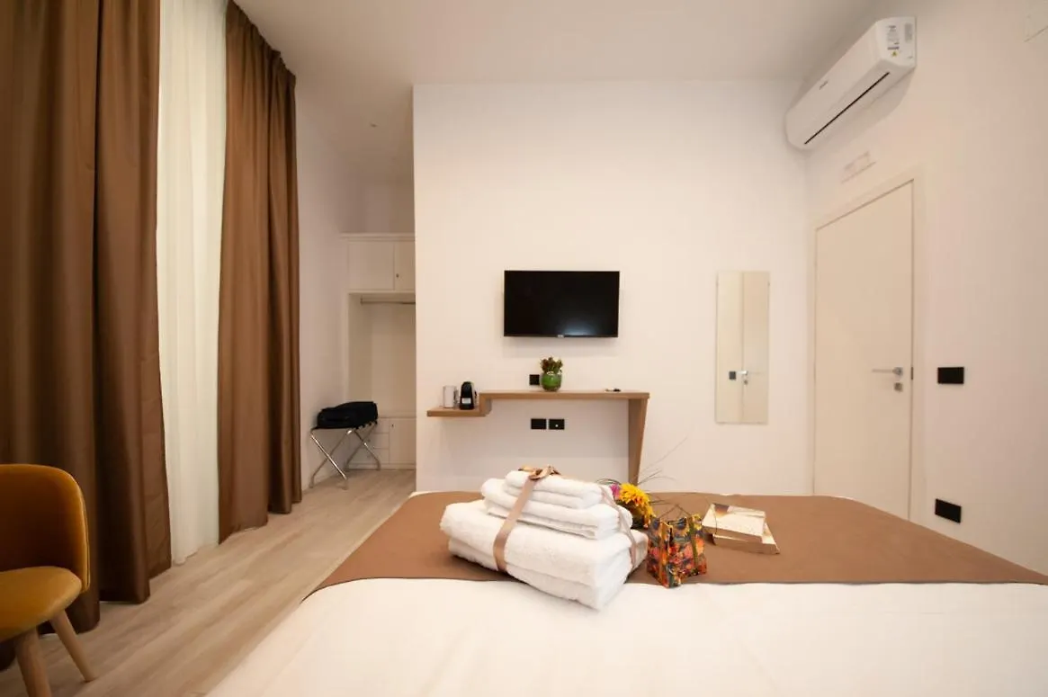 B&B True Naples 0*,